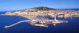  Escuela de buceo en Sete 